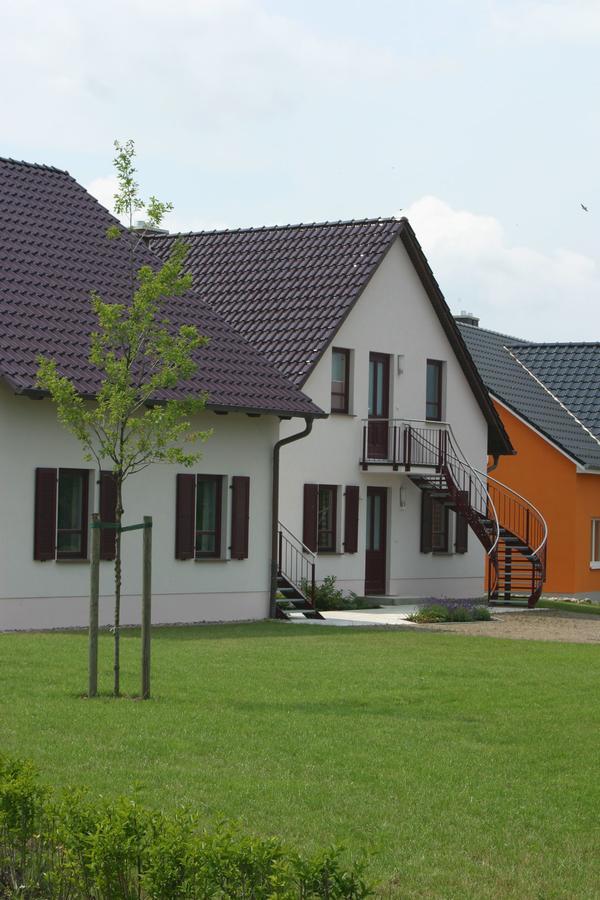 Ferienwohnungen "Am Storchennest" เกอห์เรน-เลบบิน ภายนอก รูปภาพ